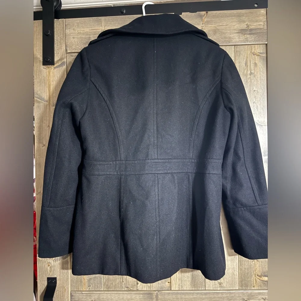 Michael Kors Black Wool Blend Double-Breasted
Peacoat (L) - Picture 3 of 4